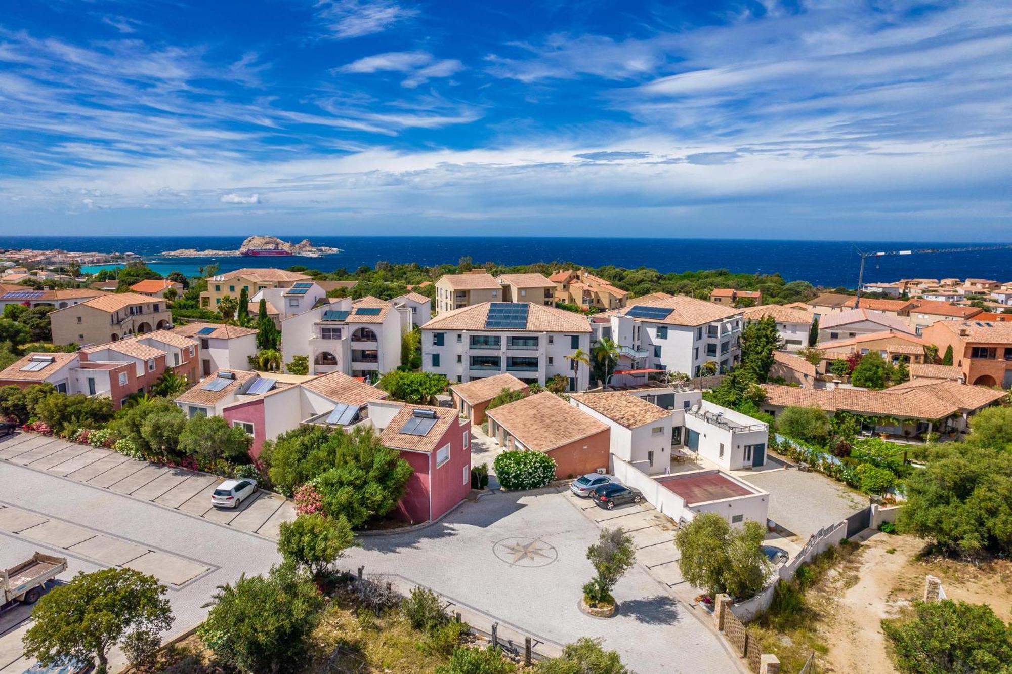 Résidence Les Alizés Apartahotel LʼÎle-Rousse